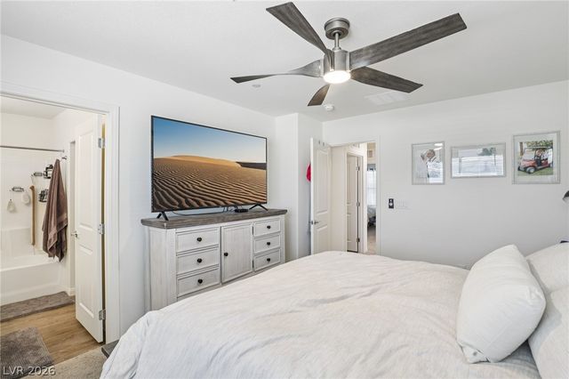 2594 Canary Yellow Court, North Las Vegas, NV 89086
