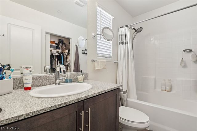 2594 Canary Yellow Court, North Las Vegas, NV 89086