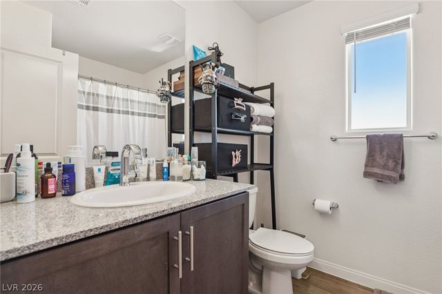 2594 Canary Yellow Court, North Las Vegas, NV 89086