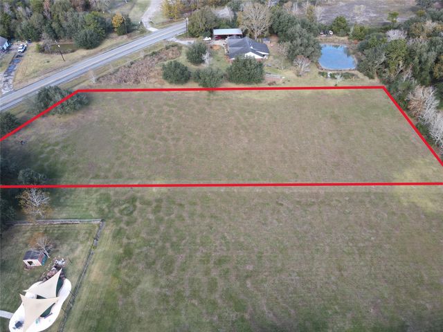 6315 Main Street, Hitchcock, TX 77563