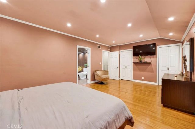 7764 Via Capri, Burbank, CA 91504