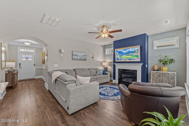 174 Holly Springs Court, Southern Pines, NC 28387