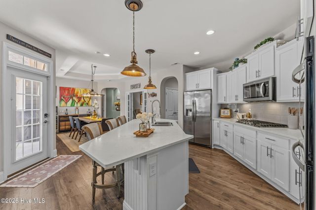 174 Holly Springs Court, Southern Pines, NC 28387