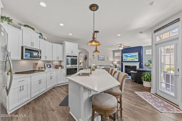 174 Holly Springs Court, Southern Pines, NC 28387