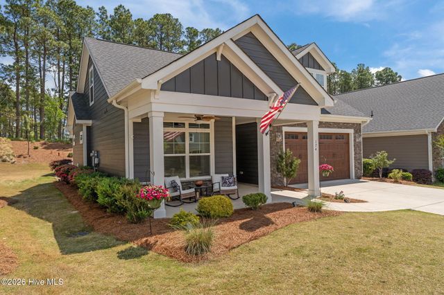 174 Holly Springs Court, Southern Pines, NC 28387