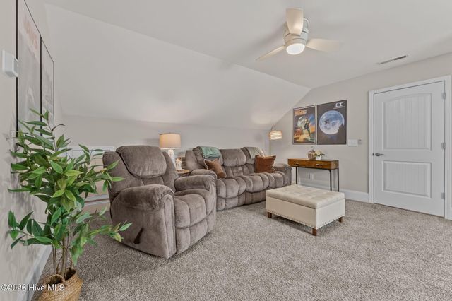 174 Holly Springs Court, Southern Pines, NC 28387