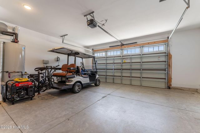 174 Holly Springs Court, Southern Pines, NC 28387