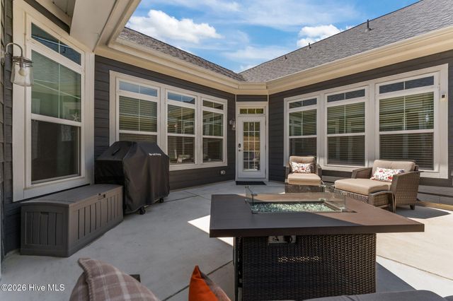 174 Holly Springs Court, Southern Pines, NC 28387