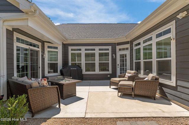 174 Holly Springs Court, Southern Pines, NC 28387