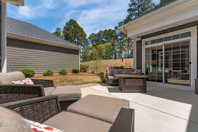 174 Holly Springs Court, Southern Pines, NC 28387