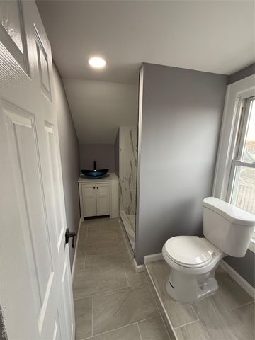 60 Gotham Avenue, Elmont, NY 11003