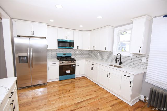 60 Gotham Avenue, Elmont, NY 11003