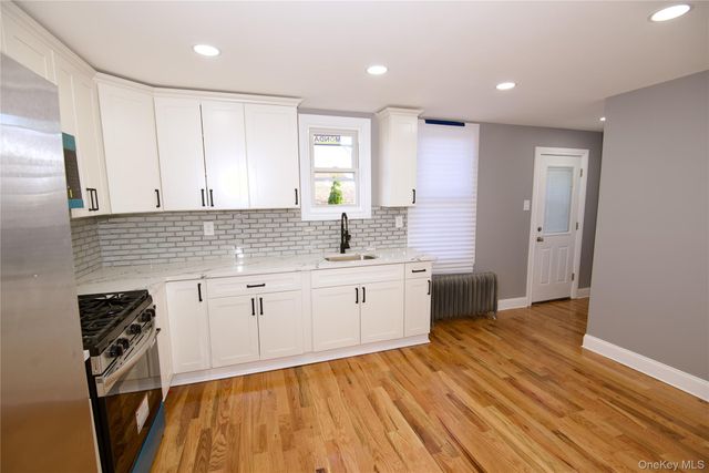 60 Gotham Avenue, Elmont, NY 11003