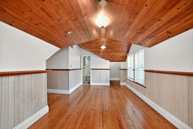 2003 Griswold LN A, Austin, TX 78703