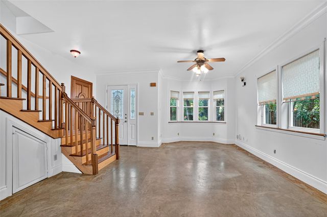 2003 Griswold LN A, Austin, TX 78703