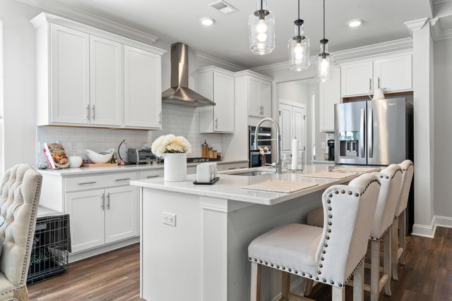 804 S Pointe Boulevard, Summerville, SC 29483