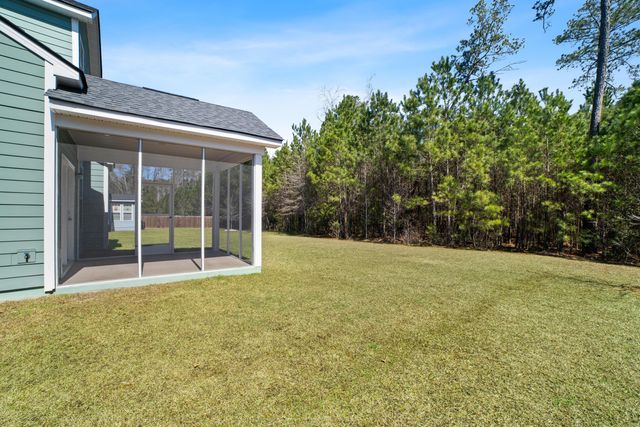 804 S Pointe Boulevard, Summerville, SC 29483