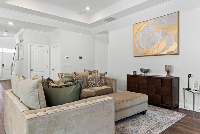 804 S Pointe Boulevard, Summerville, SC 29483
