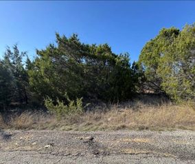 4711 Evening View Drive, Granbury, TX 76048