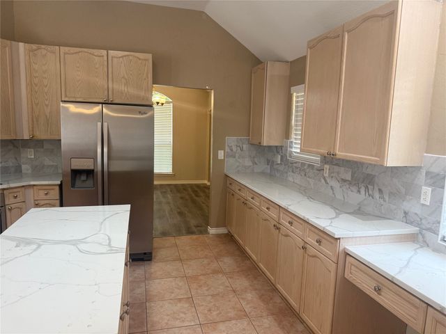 9200 Fairwood Court, Plano, TX 75025