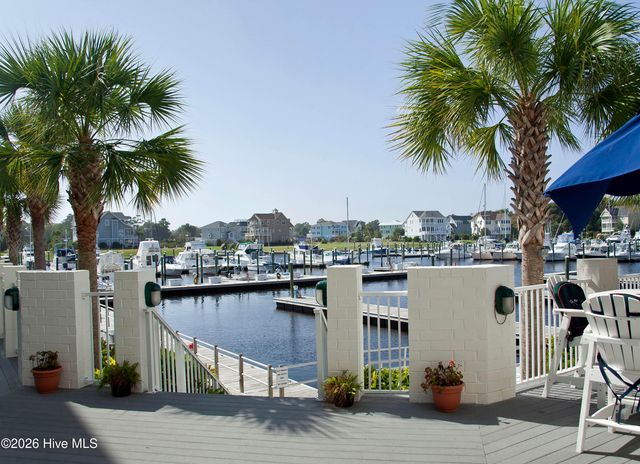 3574 White Spruce Glen, Southport, NC 28461