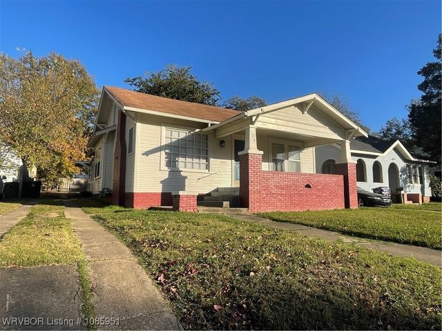 700 Clifton Court, Fort Smith, AR 72903