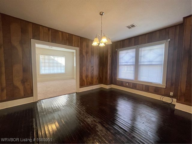 700 Clifton Court, Fort Smith, AR 72903