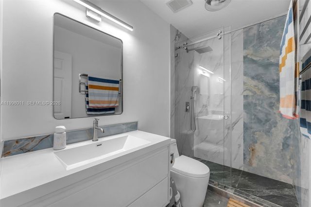 9030 SW 162nd St, Palmetto Bay, FL 33157