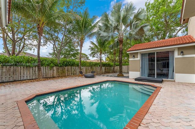 9030 SW 162nd St, Palmetto Bay, FL 33157