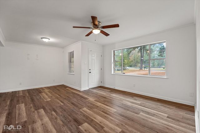 1821 S Brookwood Drive, Shreveport, LA 71118