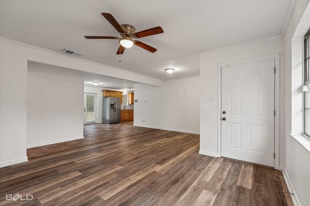 1821 S Brookwood Drive, Shreveport, LA 71118