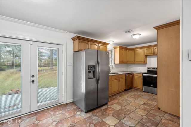 1821 S Brookwood Drive, Shreveport, LA 71118