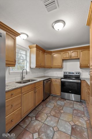 1821 S Brookwood Drive, Shreveport, LA 71118