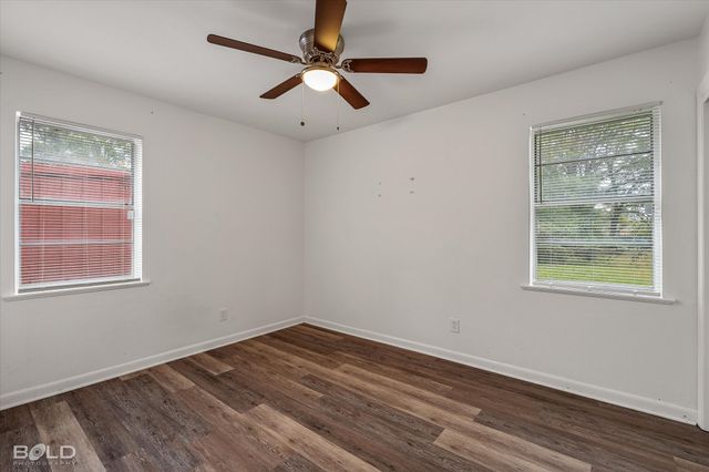 1821 S Brookwood Drive, Shreveport, LA 71118