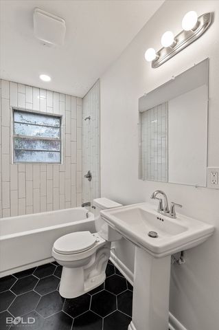 1821 S Brookwood Drive, Shreveport, LA 71118