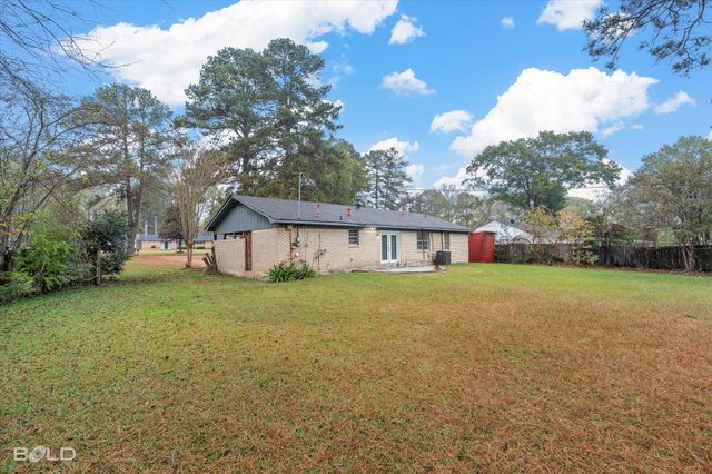 1821 S Brookwood Drive, Shreveport, LA 71118