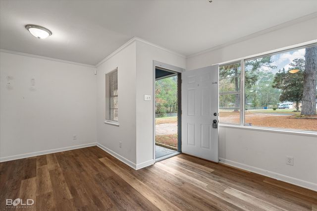 1821 S Brookwood Drive, Shreveport, LA 71118