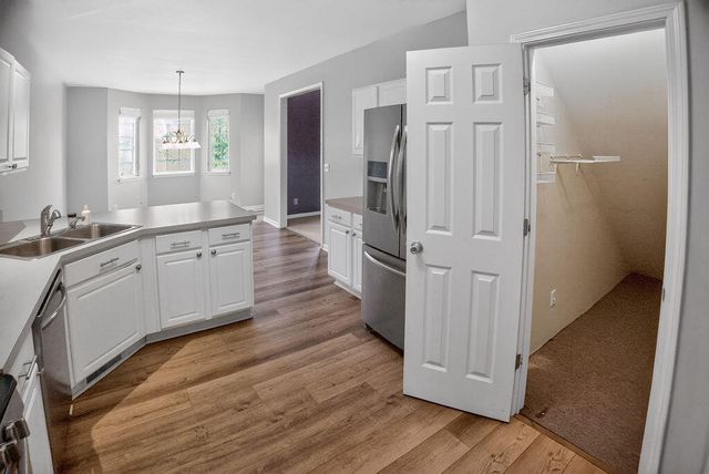 8124 Tuckaway Court, Crown Point, IN 46307