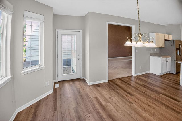 8124 Tuckaway Court, Crown Point, IN 46307