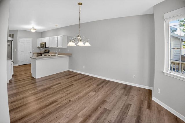 8124 Tuckaway Court, Crown Point, IN 46307