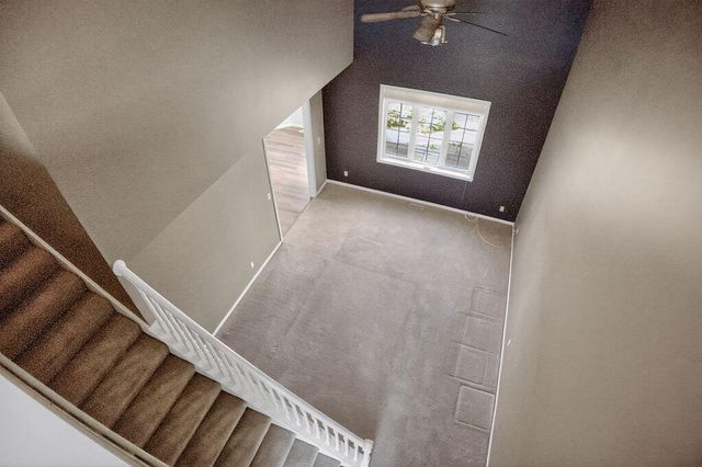 8124 Tuckaway Court, Crown Point, IN 46307