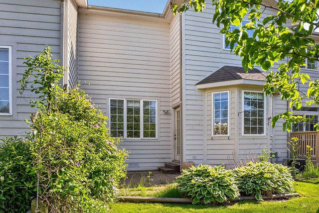 8124 Tuckaway Court, Crown Point, IN 46307