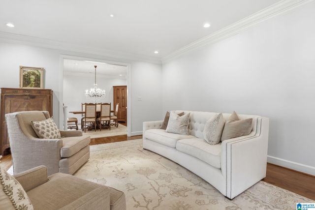 3559 KINGSHILL ROAD, Mountain Brook, AL 35223