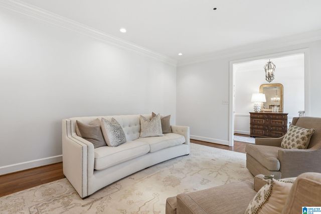 3559 KINGSHILL ROAD, Mountain Brook, AL 35223