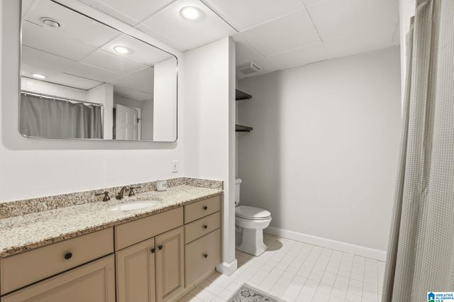 3559 KINGSHILL ROAD, Mountain Brook, AL 35223