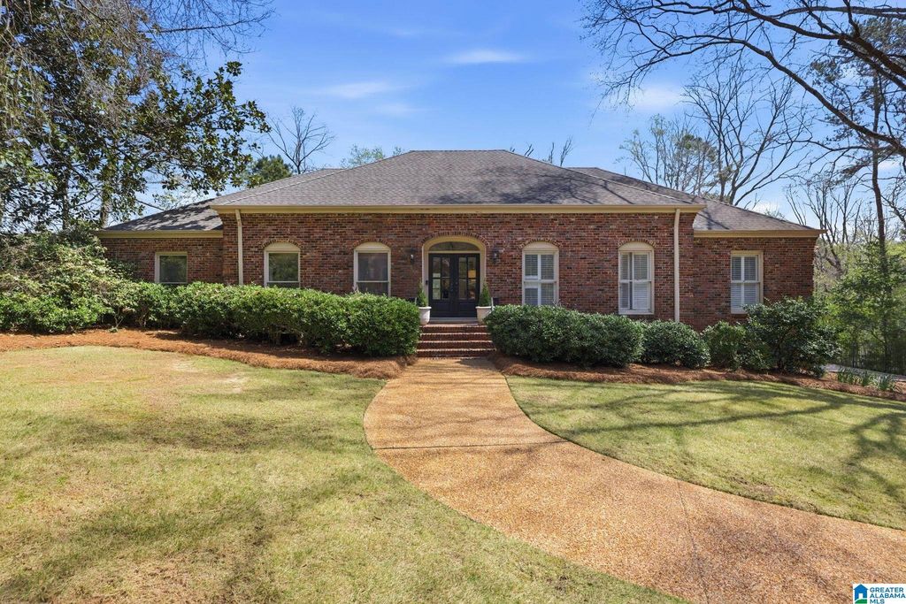 3559 KINGSHILL ROAD, Mountain Brook, AL 35223