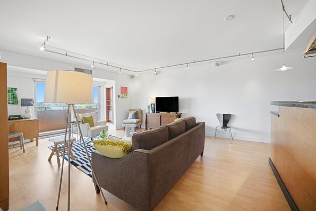 1625 SE 10th Avenue Unit 905, Fort Lauderdale, FL 33316