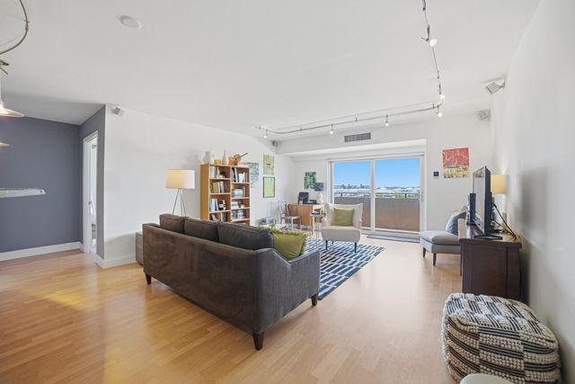 1625 SE 10th Avenue Unit 905, Fort Lauderdale, FL 33316