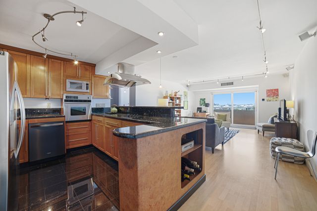 1625 SE 10th Avenue Unit 905, Fort Lauderdale, FL 33316