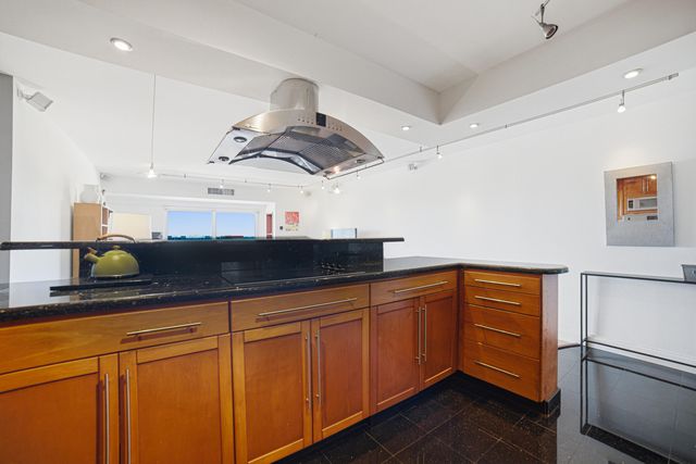 1625 SE 10th Avenue Unit 905, Fort Lauderdale, FL 33316